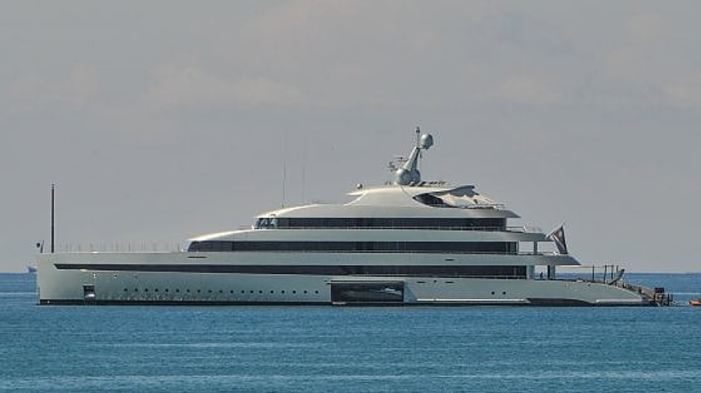 megayacht roma